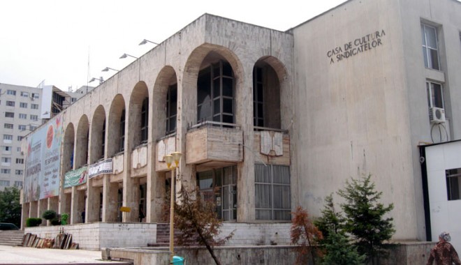 Spectacole în premieră la Casa de Cultură - spectacolinpremiera-1386178312.jpg