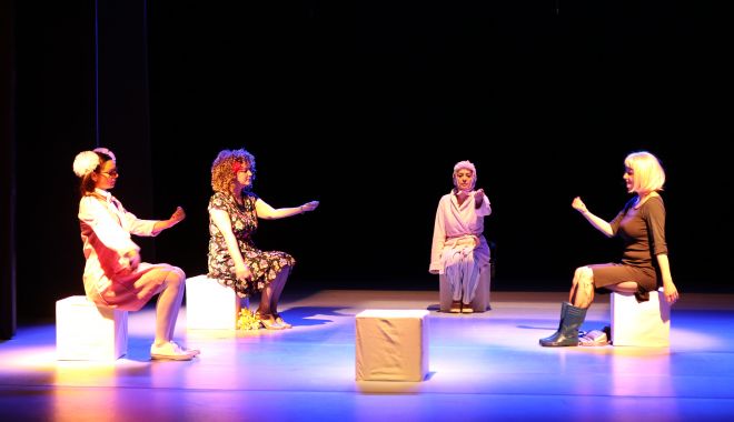 Spectacol-laborator al studenţilor actori, pe scena Teatrului „Căluţul de mare” - spectacollaboratoramalia1-1623593992.jpg