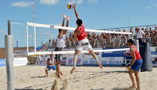 Prima etapă a Turneului Open Venus începe astăzi - spectacolvoleipeplaja-1435256758.jpg