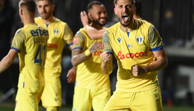 Petrolul a smuls egalul cu FCSB, 2-2, în Superligă - spg85721280x960-1698566665.jpg