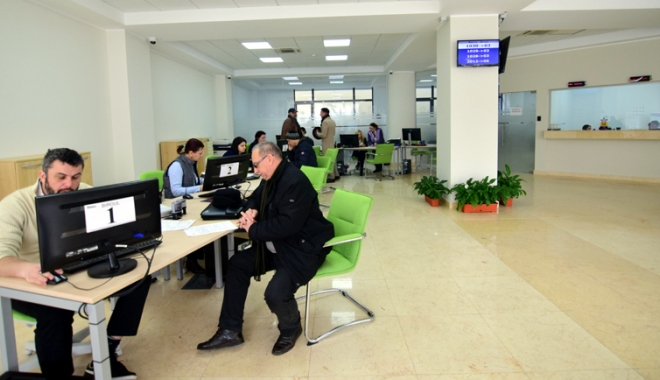 Cererile pentru abonamentele gratuite pe RATC, ridicate și depuse la ghișeele SPIT - spit9-1508863196.jpg