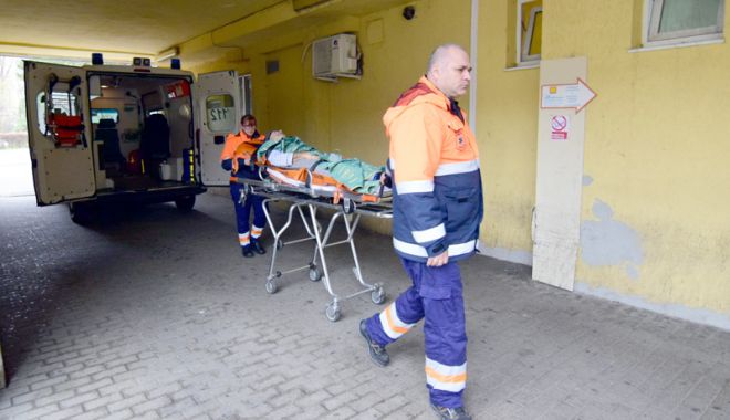 Peste 1.000 de constănțeni au ajuns la spital - spital-1526400875.jpg