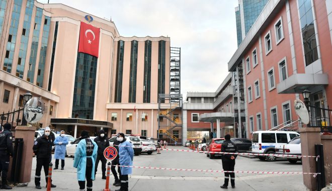 8 morţi într-un incendiu la o secţie ATI pentru Covid-19 în Turcia - spital-1608369489.jpg
