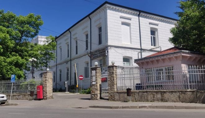 Un angajat s-a uitat la filme pentru adulți și a virusat calculatoarele la Spitalul din Târgu Neamț - spital-1618294702.jpg