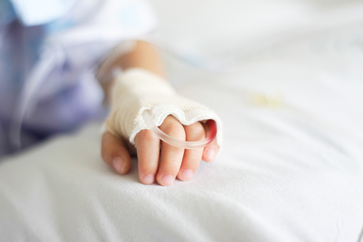 Câți copii sunt internați la ATI cu forme grave de COVID - spital-1632915949.jpg