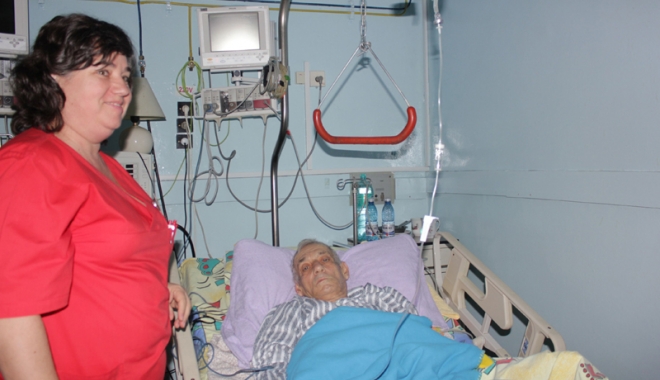 Spitalul CF Port, în colaps financiar. Pacienții, internați cu medicamente de-acasă - spitalcfrportterapieintensiva8-1498144896.jpg