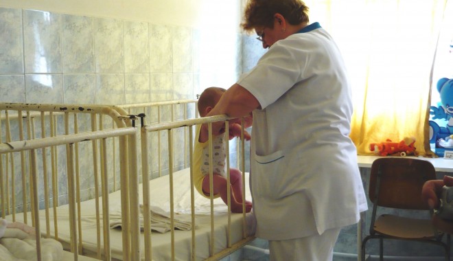 Cazuri dramatice la Constanța: copii internați pentru o răceală, 
