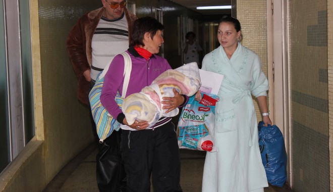 Secția de neonatologie Constanța, lipsită de personal și echipamente - spitalprimirenounascutiginecolog-1373458588.jpg