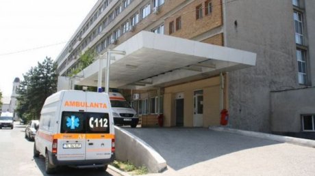 Medicii de la secția ATI a Spitalului Județean din Tulcea și-au depus demisiile - spitaltulcea48922800-1556274751.jpg
