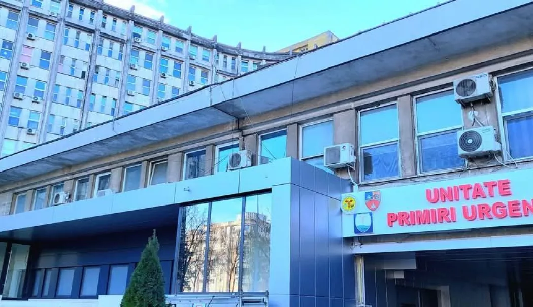 Scandalul de la Spitalul Județean ia o turnură neașteptată: unii părinți îl apără pe medic - spitalul-judetean-jpg-1771488214.webp
