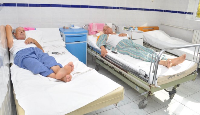 Număr record de bolnavi la Spitalul de Boli Infecțioase - spitalulboliinfectioase13-1377618304.jpg