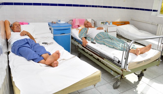 Numărul cazurilor  de boli infecțioase, la fel de mare ca în plină vară - spitalulboliinfectioase13-1378477324.jpg