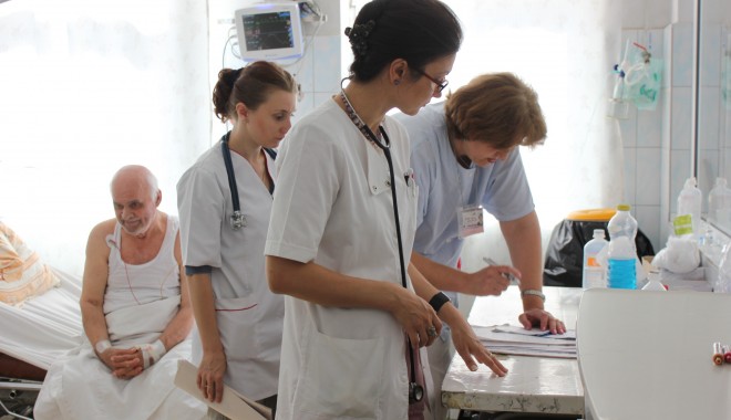 Medicii constănțeni implicați în proiecte medicale - spitaluljudeteansectiacardiologi-1370772037.jpg