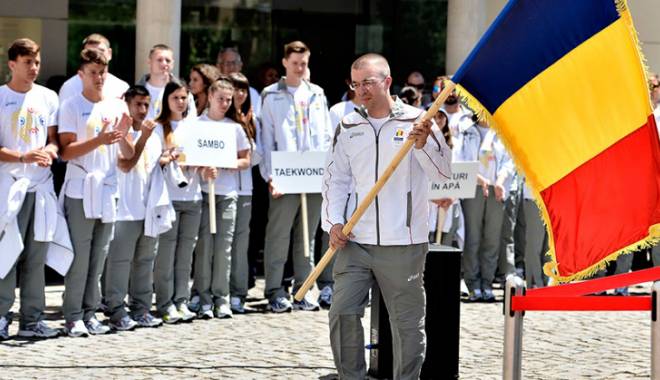 Sportivii medaliați la Jocurile Europene, premiați de COSR - sportivii-1435944063.jpg