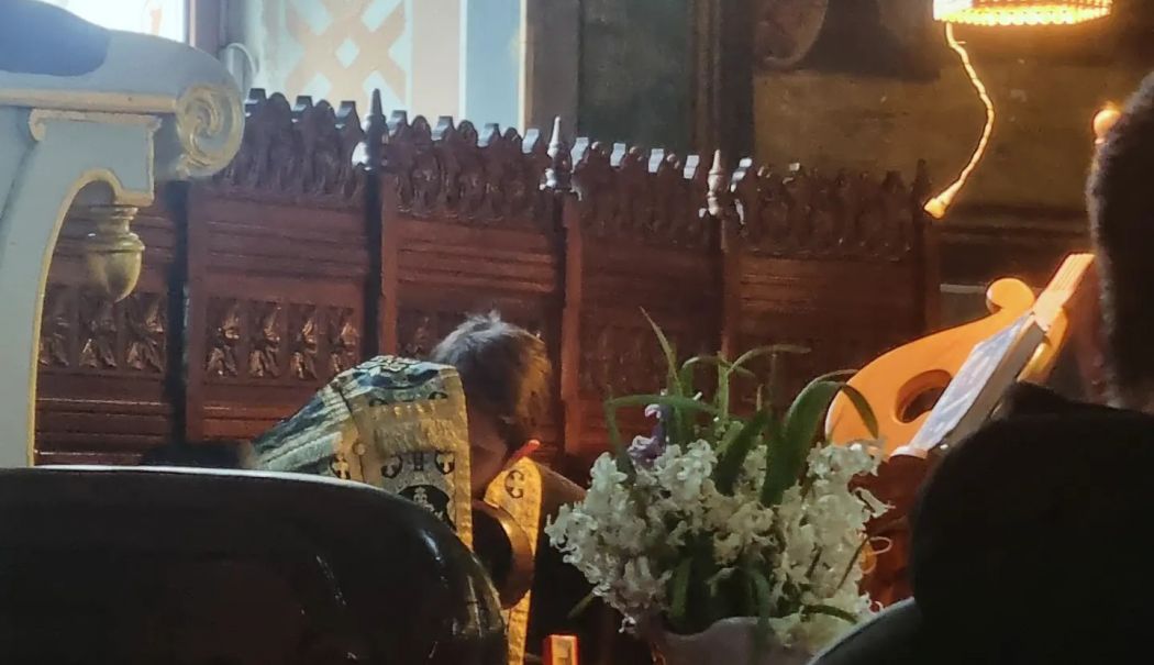 Reacția Arhiepiscopiei Tomisului, la refuzul unui preot de a spovedi o enoriașă - spovedanie-1713792060.jpg