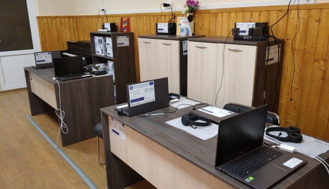 Sprijin pentru elevii din Corbu, care învață online - sprijinpentruelevii-1633274090.jpg