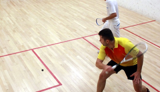 Campionatul de squash al Constanței: Cine a promovat și cine a retrogradat - squash-1387566009.jpg