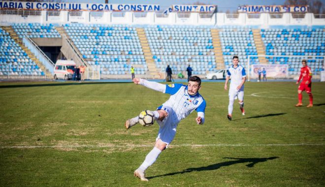 Conducerea SSC Farul a pus pe liber 12 fotbaliști - sscfarul-1544976133.jpg