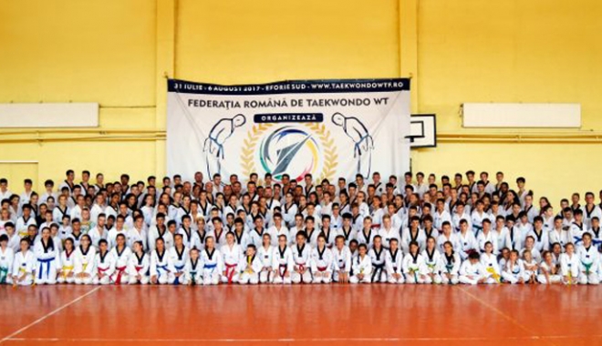 Prezență considerabilă la Stagiul Tehnic Național de Taekwondo WT, de la Eforie Sud - stagiu-1502210789.jpg