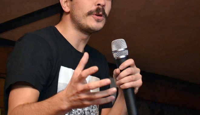 Cinci seri de comedie la Festivalul de Stand Up de la Vama Veche - standup-1376061795.jpg
