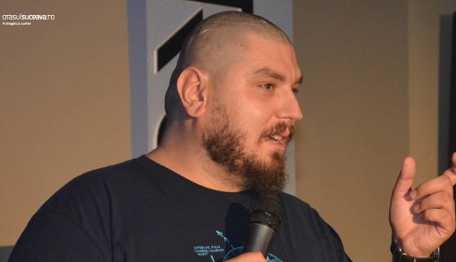 Stand up cu Micutzu, la restaurantul  Harlequin - standup1414601640-1414621875.jpg