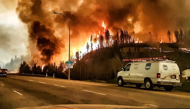 Stare de urgență în vestul Canadei. Ard pădurile și preriile - staredeurgenta-1499597740.jpg