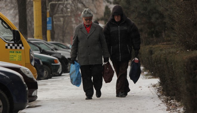 Statistică. Cât este pensia medie a vârstnicilor constănțeni - statisticapensiamedie-1392895963.jpg
