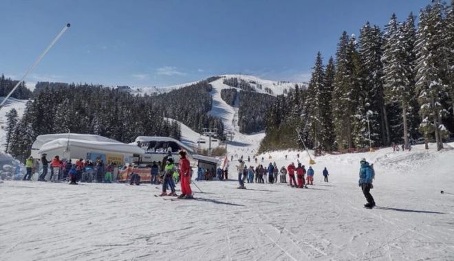 Staţiunile montane de pe Valea Prahovei, aproape pline în vacanţa de Revelion - statiuni-montanertf-1704308876.jpg
