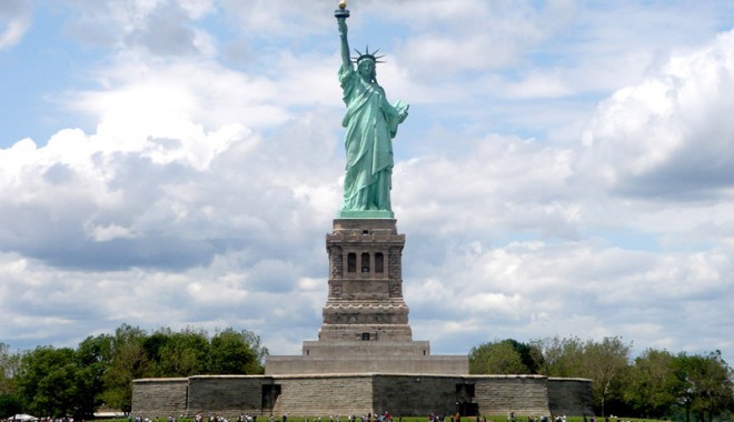 Statuia Libertății poate fi, din nou, vizitată - statuia-1372940827.jpg