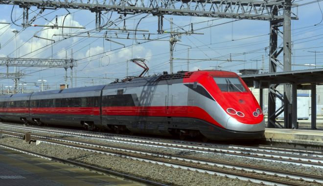 Statul cumpără locomotive electrice de mare viteză, pentru o infrastructură feroviară în mare suferință - statulcumparalocomotiveelectrice-1664476755.jpg