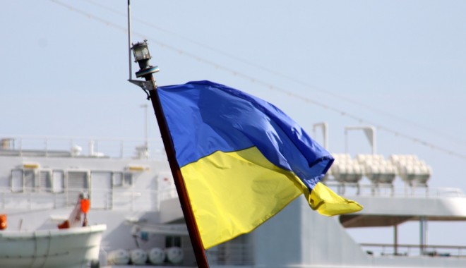 Ucraina / Regiunea Donețk cere alipirea la Rusia - steag-1399908968.jpg