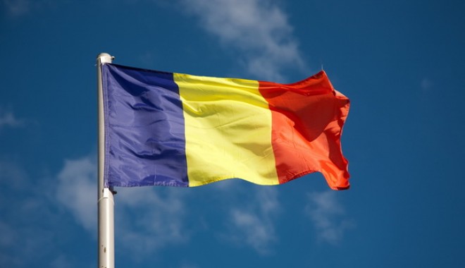 Ceremonie publică de 1 Decembrie, la Negru Vodă - steagromania-1354180715.jpg