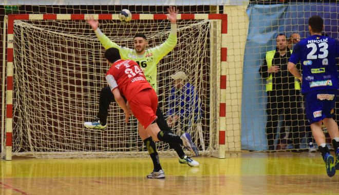 HC Dobrogea Sud, victorie cu Steaua, după un final DRAMATIC. Iancu - eroul meciului - steaua-1550080116.jpg