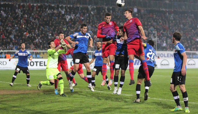 FOTBAL. Viitorul Constanța - Steaua, scor 0-4, în Liga I / Galerie foto - steauaviitorul6-1352674991.jpg