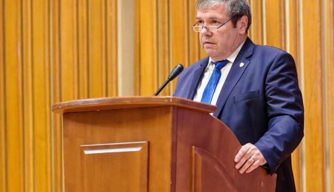 Senatorul Ștefan Mihu: 