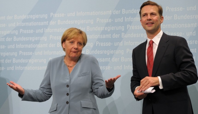 Germania susține că nu are de plătit compensații de război Poloniei - steffenseibert-1504879123.jpg
