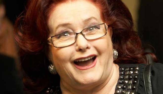 Stela Popescu, decorată de Președintele Iohannis - stela-1450696276.jpg