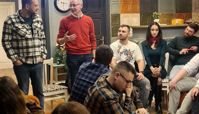 Stelian Ion şi Bogdan Bola, întâlnire cu tinerii din Constanţa - stelian-bola-t-1711386173.jpg