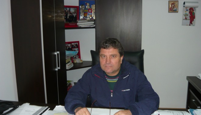 Grădinița din Topraisar, finalizată până la toamnă - steliangheorgheprimartopraisar1-1364818271.jpg