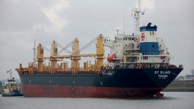 O navă cu 22 de marinari români la bord, reținută în Franța pentru neplata salariilor și lipsa condițiilor de muncă și viață - stelias34846600-1530949118.jpg
