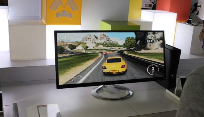 Monitorul ultra-wide de la LG s-a transformat într-un All-in-One - stiremonitor-1378047169.jpg