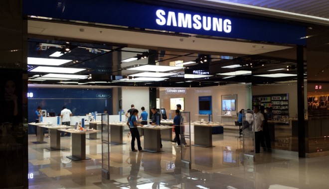 Samsung, amendat pentru comentarii negative lăsate pe forumuri la adresa produselor rivale - stiresamsung-1383493482.jpg