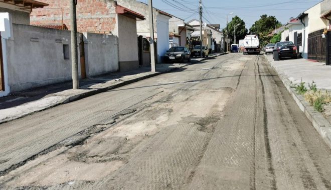Apel de la Primăria Constanţa. "Nu parcaţi maşinile în aceste locuri!"