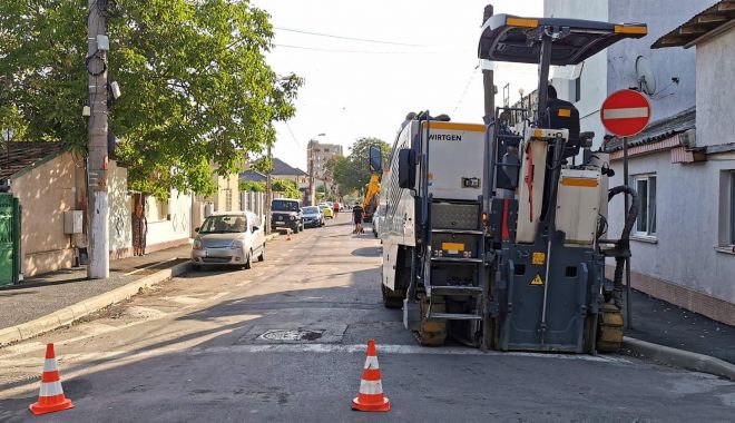 Constănţeni, atenţie unde parcaţi şi pe unde conduceţi! "Circulația autovehiculelor este restricționată total"