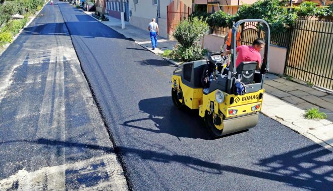 Administraţia locală a reabilitat strada Nehoiului din cartierul Km 4 - stradanehoiului3-1600363105.jpg