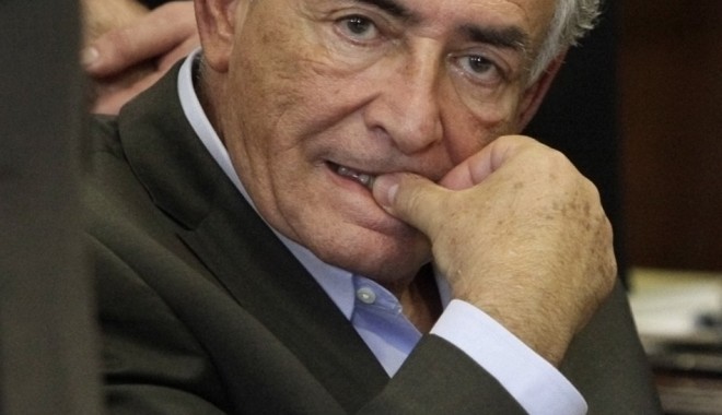 Strauss-Kahn ar putea scăpa astăzi de acuzații - strauskahn-1314020318.jpg