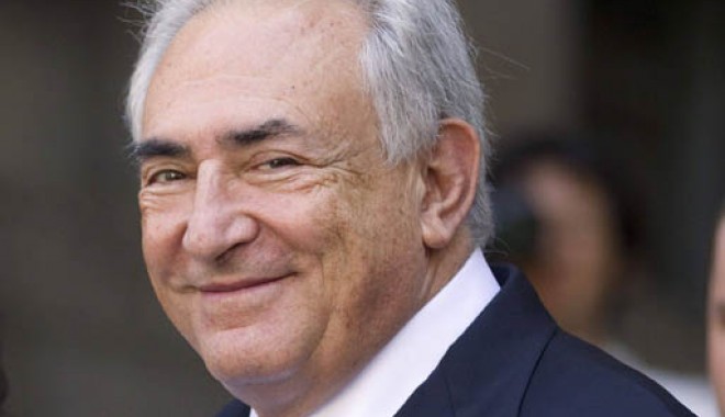 DSK, legitimat de poliție într-o zonă renumită pentru prostituție - strausskahn-1323006285.jpg