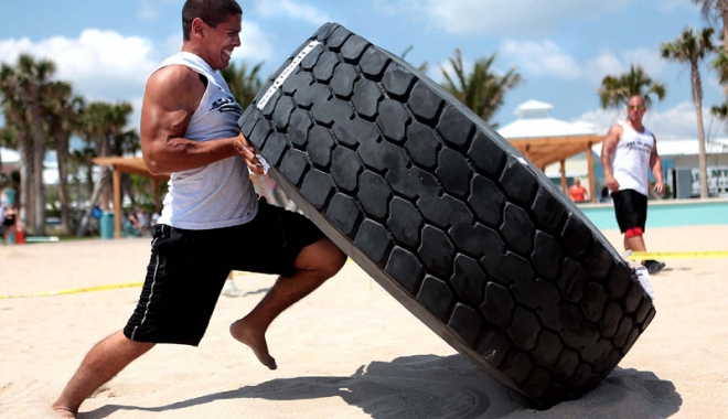 Cel mai puternic om din țară va fi ales la competiția Strongman, din Mamaia - strongman1502454188-1502879777.jpg
