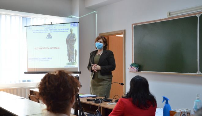 Studenții ovidieni s-au întâlnit cu viitorii angajatori - studenti-1617345221.jpg