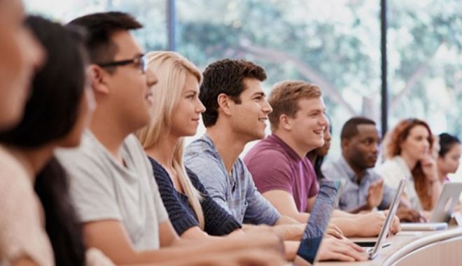 Cursa pentru un loc în căminele Universității 